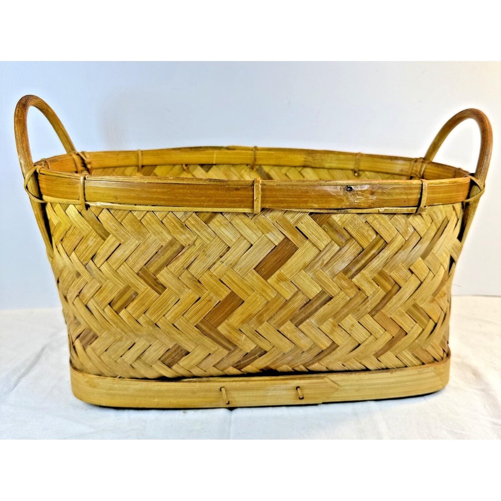 Vintage Handwoven Basket Philippines 12x7x6 Boho Herringbone Zigzag Woven EVC